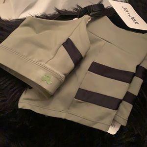 Dance top in army and black